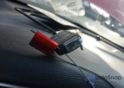 2017 Dodge Challenger Gt z USA, uszkodzony, nr VIN 2C3CDZGG2HH578766